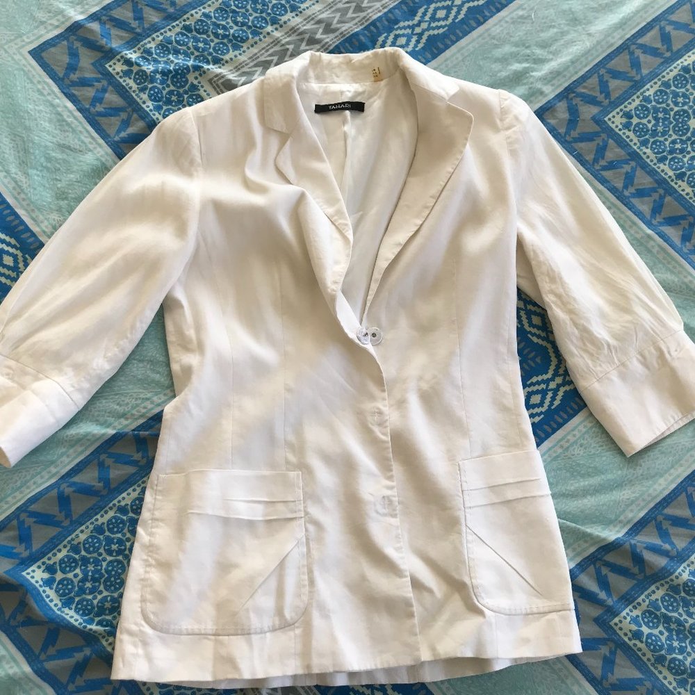 Tahari - White Blazer - Women - Size 4